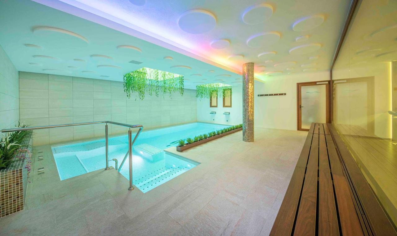 Sono & Spa - Adults Only La Garriga Esterno foto